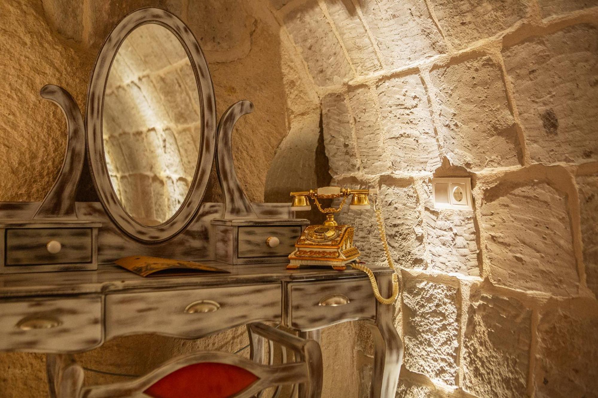 Karlik Cave Suite Cappadocia Uchisar Luaran gambar
