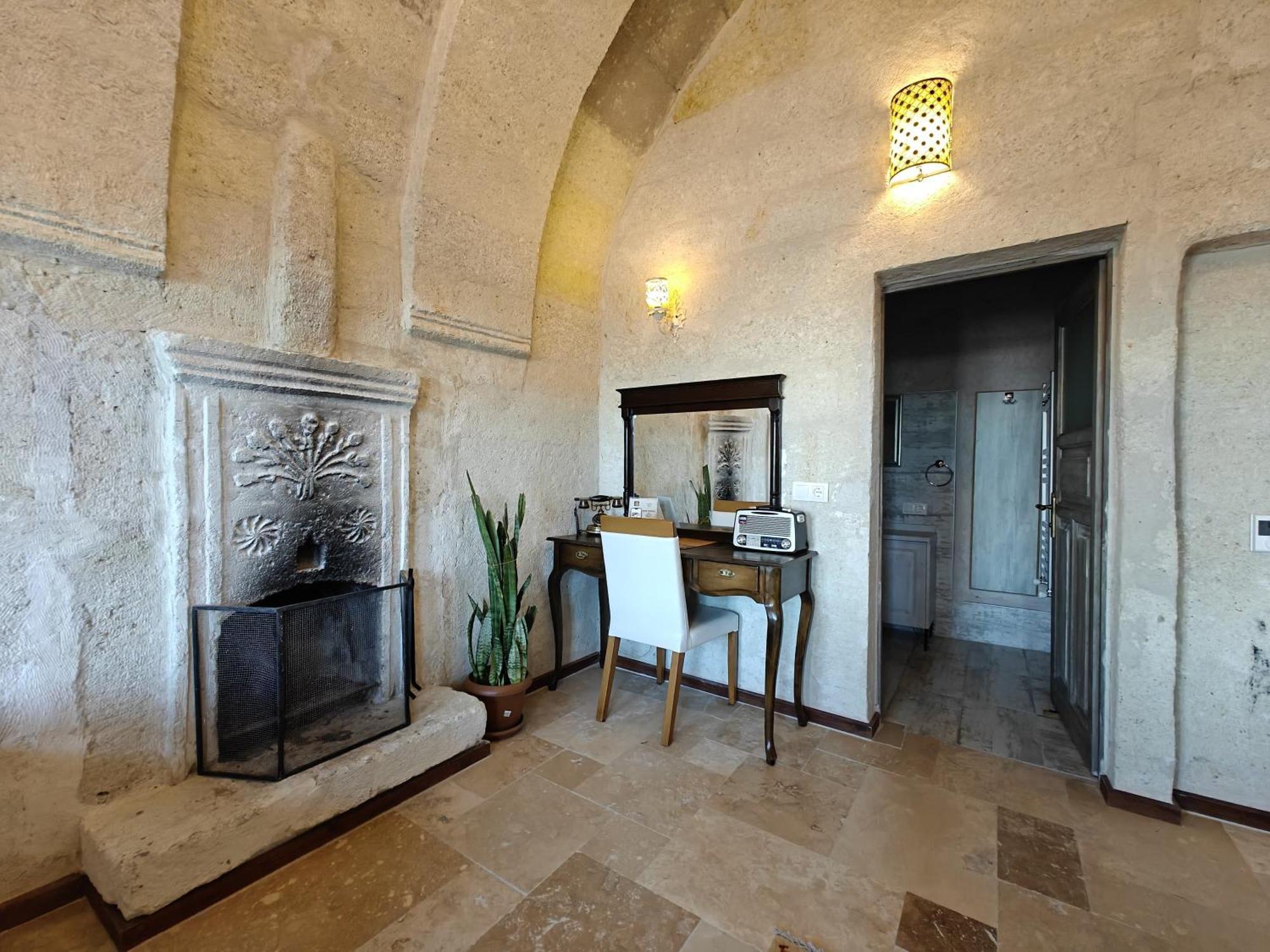Karlik Cave Suite Cappadocia Uchisar Luaran gambar